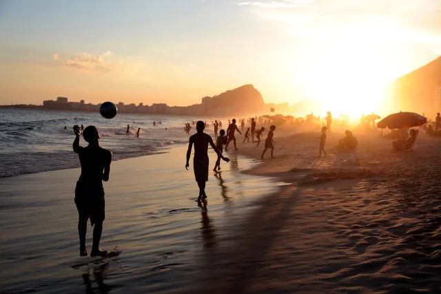 praia de copacabana rio de janeiro